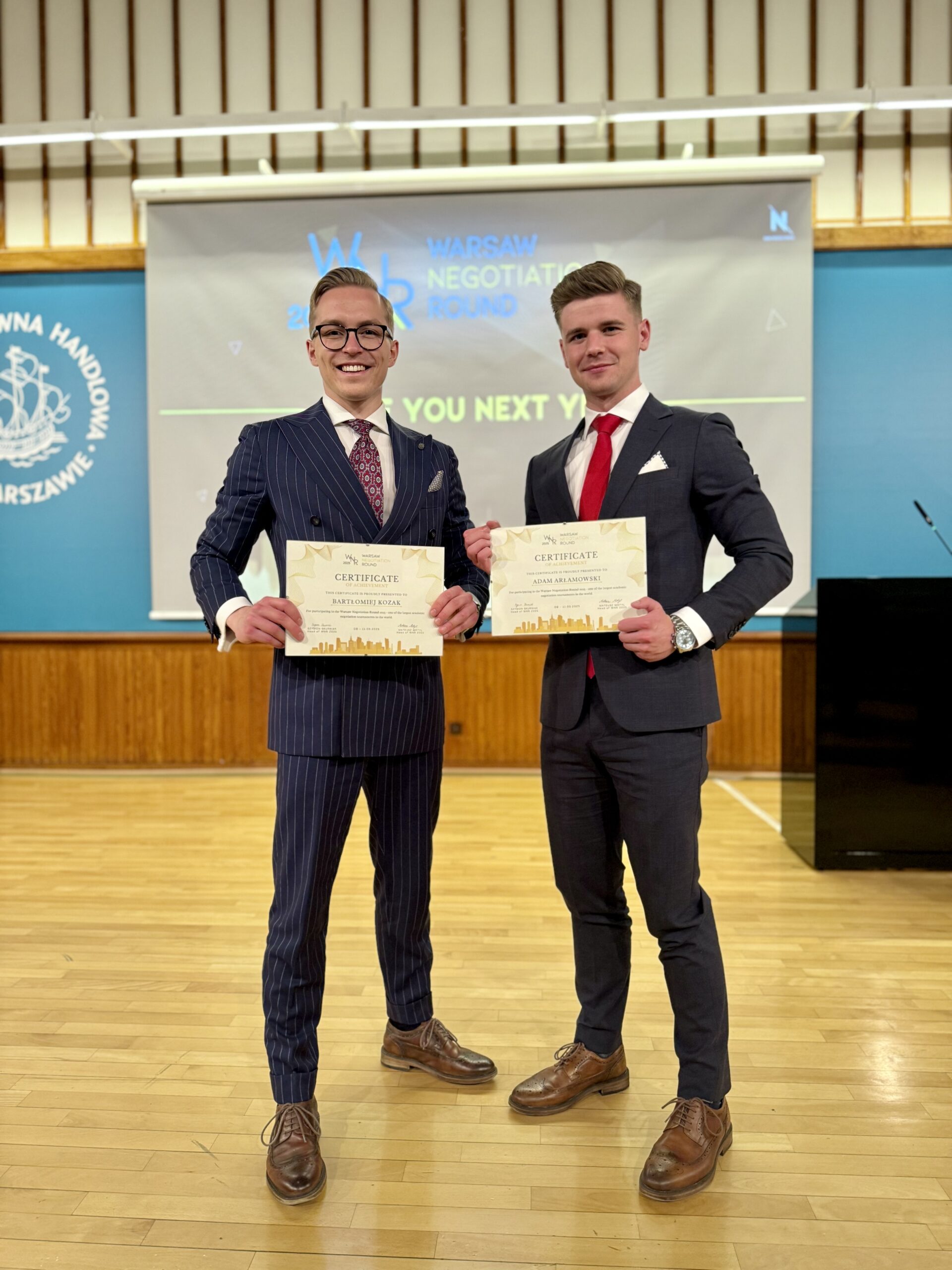 Bartek i Adam przed Belwederem